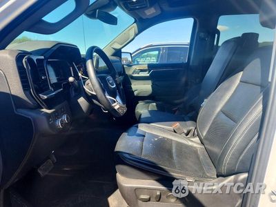 Zdjęcie 7 z 12 samochodu: 2023 GMC SIERRA K1500 SLE VIN:1GTUUBE8XPZ327222 - miniatura