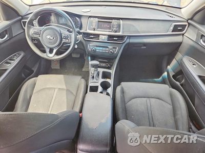 Zdjęcie 8 z 12 samochodu: 2017 KIA OPTIMA LX VIN:5XXGT4L36HG167203 - miniatura