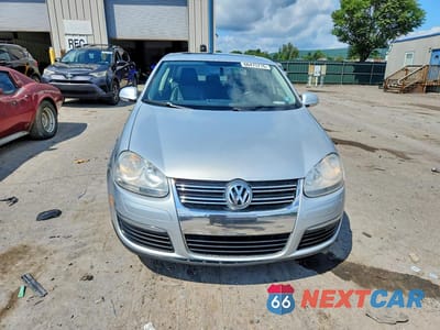 Piąte zdjęcie samochodu w środku: 2009 VOLKSWAGEN JETTA SE VIN:3VWRM71KX9M088907 - miniatura
