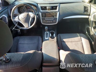 Zdjęcie 8 z 12 samochodu: 2016 NISSAN ALTIMA 2.5 S VIN:1N4AL3AP3GN328427 - miniatura