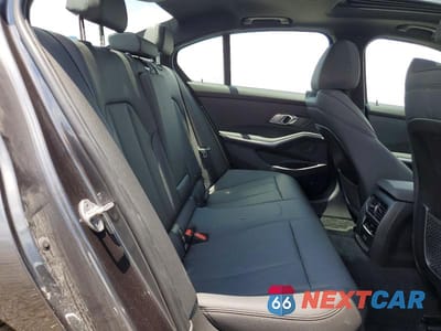 Zdjęcie 10 z 12 samochodu: 2021 BMW 330XI VIN:3MW5R7J03M8C00575 - miniatura