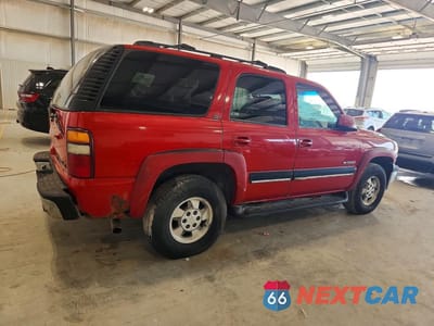 Trzecie zdjęcie samochodu z tyłu: 2001 CHEVROLET TAHOE K1500 VIN:1GNEK13T61R117551 - miniatura