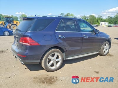 Trzecie zdjęcie samochodu z tyłu: 2018 MERCEDES-BENZ GLE 350 4MATIC VIN:4JGDA5HB6JB124700 - miniatura