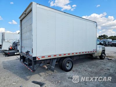 Trzecie zdjęcie samochodu z tyłu: 2021 CHEVROLET EXPRESS G3 - BOX TRUCK VIN:1HA3GTC71MN007496 - miniatura