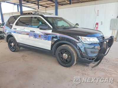 Czwarte zdjęcie samochodu z boku: 2018 FORD EXPLORER POLICE INTERCEPTOR VIN:1FM5K8AR4JGA83979 - miniatura