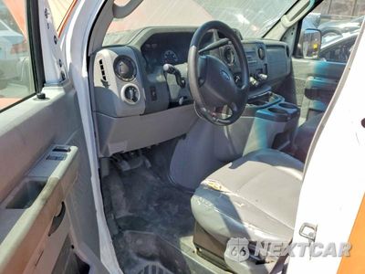 Zdjęcie 8 z 13 samochodu: 2014 FORD E150 VAN VIN:1FTNE1EW8EDA35041 - miniatura