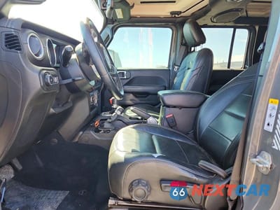 Zdjęcie 7 z 13 samochodu: 2018 JEEP WRANGLER UNLIMITED SAHARA VIN:1C4HJXEG7JW271795 - miniatura