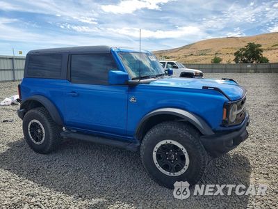 Czwarte zdjęcie samochodu z boku: 2023 FORD BRONCO BASE VIN:1FMDE5CH4PLB39991 - miniatura