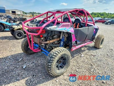 Czwarte zdjęcie samochodu z boku: 2018 POLARIS RZR UTILITY VEHICLE VIN:3NSVFE929JF410075 - miniatura