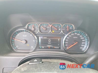 Zdjęcie 9 z 13 samochodu: 2015 CHEVROLET TAHOE K1500 LT VIN:1GNSKBKC1FR663823 - miniatura