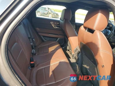 Zdjęcie 10 z 12 samochodu: 2016 JAGUAR XF S VIN:SAJBM4BVXGCY19086 - miniatura