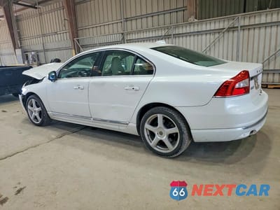 Drugie zdjęcie samochodu z przodu: 2015 VOLVO S80 PREMIER+ VIN:YV1902MC3F1184175 - miniatura
