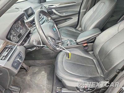 Zdjęcie 7 z 13 samochodu: 2017 BMW X1 XDRIVE28I VIN:WBXHT3C35H5F80805 - miniatura