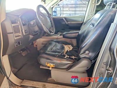 Zdjęcie 7 z 12 samochodu: 2004 NISSAN TITAN XE VIN:1N6AA07B74N552772 - miniatura