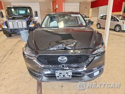 Piąte zdjęcie samochodu w środku: 2017 MAZDA CX-5 TOURING VIN:JM3KFBCL6H0144020 - miniatura