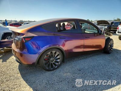 Trzecie zdjęcie samochodu z tyłu: 2024 TESLA MODEL Y VIN:7SAYGDEF9RF054708 - miniatura