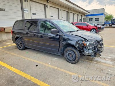 Czwarte zdjęcie samochodu z boku: 2015 DODGE GRAND CARAVAN SE VIN:2C4RDGBG5FR668275 - miniatura