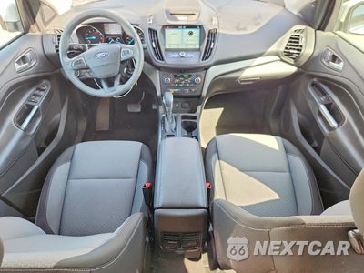Zdjęcie 8 z 13 samochodu: 2018 FORD ESCAPE SE VIN:1FMCU0GD4JUA22700 - miniatura
