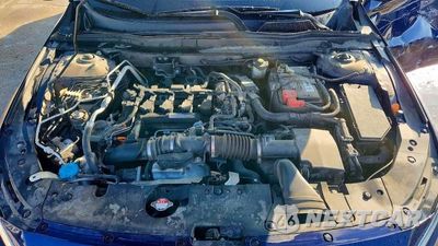 Zdjęcie 11 z 12 samochodu: 2018 HONDA ACCORD LX VIN:1HGCV1F15JA240016 - miniatura