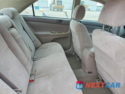 Zdjęcie 10 z 12 samochodu: 2003 TOYOTA CAMRY LE VIN:4T1BE32K93U727298 - miniatura
