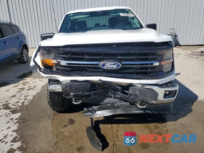 Piąte zdjęcie samochodu w środku: 2025 FORD F150 XLT VIN:1FTFW3L82SKE30065 - miniatura