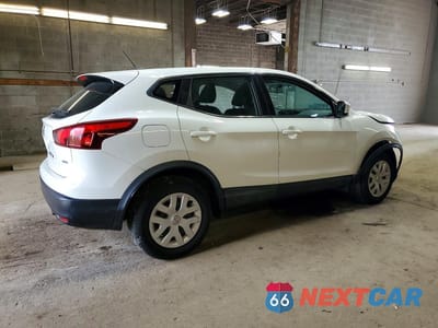 Trzecie zdjęcie samochodu z tyłu: 2019 NISSAN ROGUE SPORT S VIN:JN1BJ1CR3KW333866 - miniatura