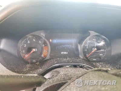 Zdjęcie 9 z 12 samochodu: 2025 JEEP COMPASS LATITUDE VIN:3C4NJDBN2ST526185 - miniatura