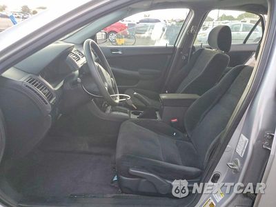 Zdjęcie 7 z 12 samochodu: 2007 HONDA ACCORD LX VIN:1HGCM56497A218548 - miniatura