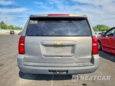 Zdjęcie 6 z 13 samochodu: 2018 CHEVROLET SUBURBAN K1500 LT VIN:1GNSKHKC2JR295308 - miniatura