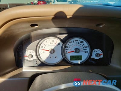 Zdjęcie 9 z 13 samochodu: 2006 FORD ESCAPE XLT VIN:1FMCU93136KA24201 - miniatura