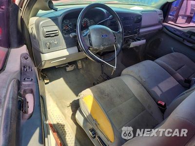 Zdjęcie 8 z 12 samochodu: 2006 FORD F250 SUPER DUTY VIN:1FTSF21P66EB41035 - miniatura