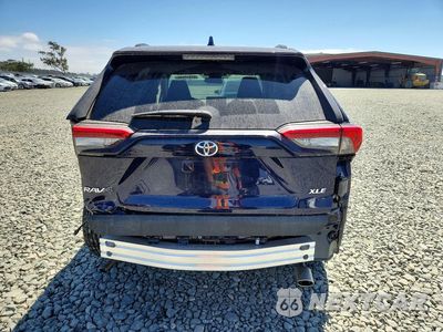 Zdjęcie 6 z 14 samochodu: 2021 TOYOTA RAV4 XLE VIN:2T3W1RFV7MW126128 - miniatura