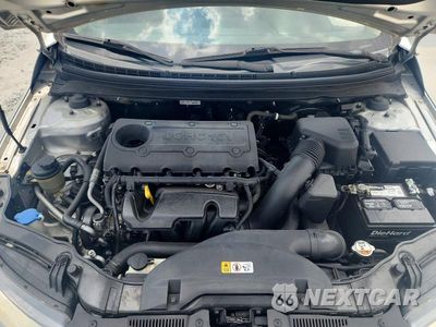 Zdjęcie 11 z 12 samochodu: 2013 KIA FORTE KOUP SX VIN:KNAFW6A30D5663997 - miniatura