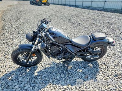 Trzecie zdjęcie samochodu z tyłu: 2020 HONDA CMX300 VIN:MLHNC5303L5300108 - miniatura