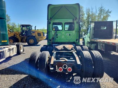 Zdjęcie 6 z 13 samochodu: 2018 FREIGHTLINER CASCADIA 125 VIN:3AKJGEDR1JDKC8706 - miniatura
