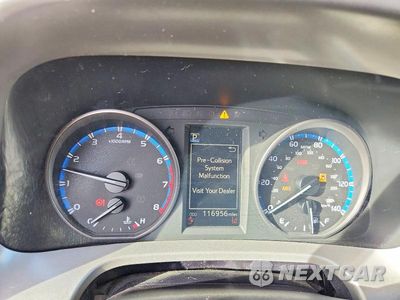 Zdjęcie 9 z 13 samochodu: 2018 TOYOTA RAV4 XLE VIN:2T3RFREV8JW792278 - miniatura