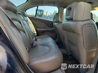 Zdjęcie 10 z 12 samochodu: 2002 PONTIAC BONNEVILLE SE VIN:1G2HX54K824236399 - miniatura