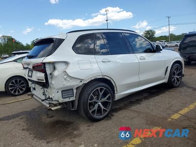 Trzecie zdjęcie samochodu z tyłu: 2022 BMW X5 M50I VIN:5UXJU4C05N9J99947 - miniatura