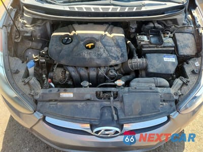 Zdjęcie 11 z 12 samochodu: 2011 HYUNDAI ELANTRA GLS VIN:KMHDH4AE4BU107796 - miniatura