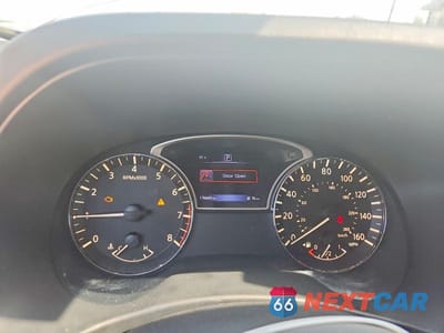 Zdjęcie 9 z 13 samochodu: 2017 NISSAN PATHFINDER S VIN:5N1DR2MN6HC674247 - miniatura