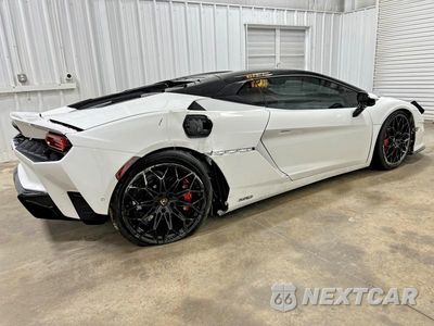 Trzecie zdjęcie samochodu z tyłu: 2026 LAMBORGHINI TEMERARIO VIN:ZHWUC1ZC8TLA01213 - miniatura