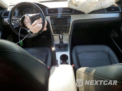 Zdjęcie 8 z 12 samochodu: 2013 VOLKSWAGEN PASSAT SE VIN:1VWBP7A39DC144623 - miniatura