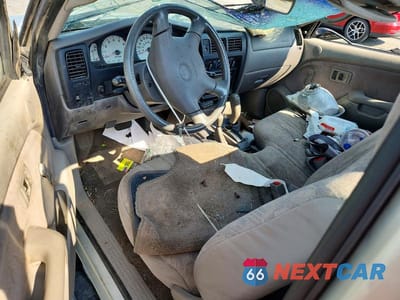 Zdjęcie 8 z 12 samochodu: 2003 TOYOTA TACOMA BASE VIN:5TEPM62N73Z304641 - miniatura