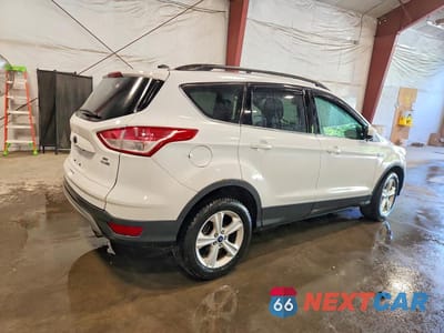 Trzecie zdjęcie samochodu z tyłu: 2015 FORD ESCAPE SE VIN:1FMCU9GX0FUA20805 - miniatura
