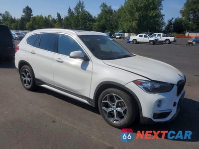 Czwarte zdjęcie samochodu z boku: 2019 BMW X1 XDRIVE28I VIN:WBXHT3C54K5L89219 - miniatura
