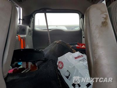 Zdjęcie 10 z 13 samochodu: 2004 TOYOTA SIENNA XLE LIMITED 7 PASSENGER VIN:5TDZA22C64S174357 - miniatura