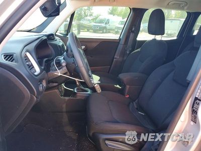 Zdjęcie 7 z 12 samochodu: 2018 JEEP RENEGADE SPORT VIN:ZACCJBAB7JPH97462 - miniatura