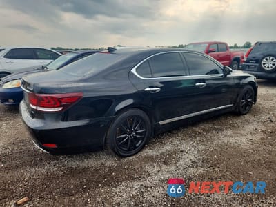 Trzecie zdjęcie samochodu z tyłu: 2016 LEXUS LS 460 VIN:JTHCL5EF1G5026763 - miniatura