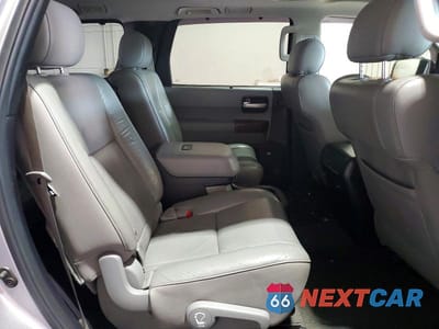Zdjęcie 11 z 13 samochodu: 2012 TOYOTA SEQUOIA PLATINUM VIN:5TDDY5G1XCS068250 - miniatura