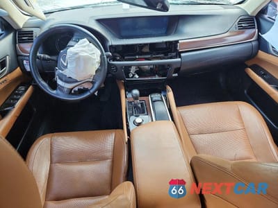 Zdjęcie 8 z 13 samochodu: 2013 LEXUS GS 350 VIN:JTHCE1BL7D5006638 - miniatura